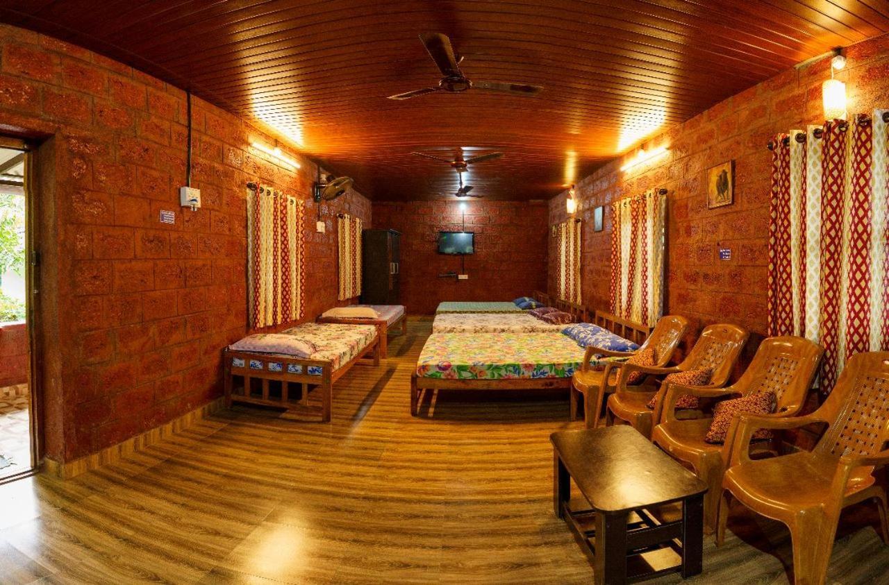 Homestay Jasmine Land *